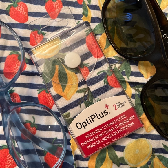 NEW 🍋🍓OptiPlus Microfiber Cleaning Cloths – 2 cloths - Picture 1 of 5